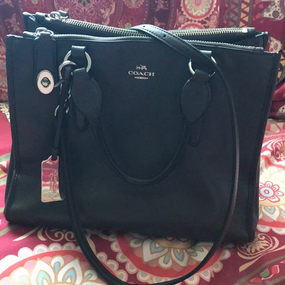 Authentic Coach medium cross body bag